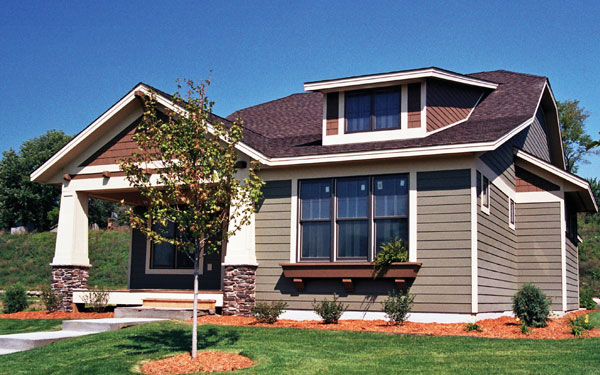 classic bungalow style home classic bungalow style home