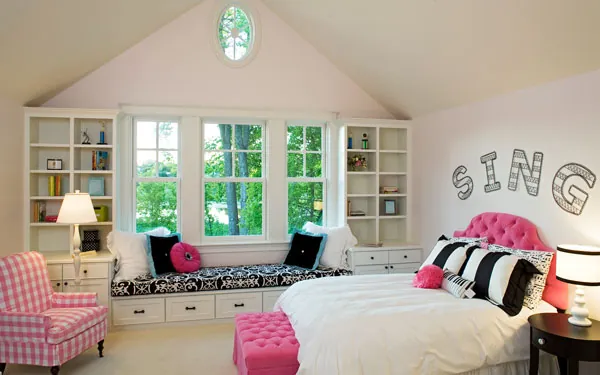 bookcases flanking a window in a bedroom bookcases flanking a window in a bedroom